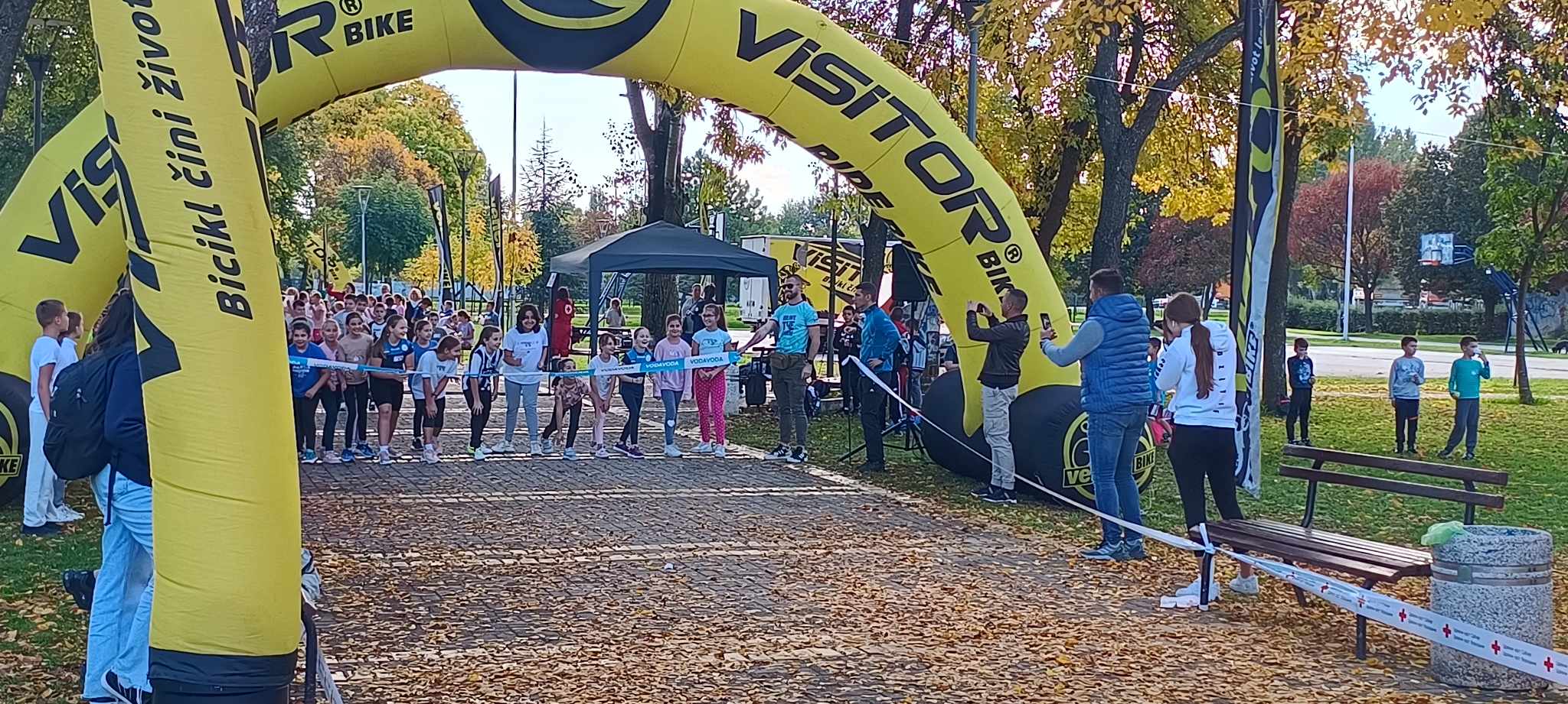 Трка за срећније детињство